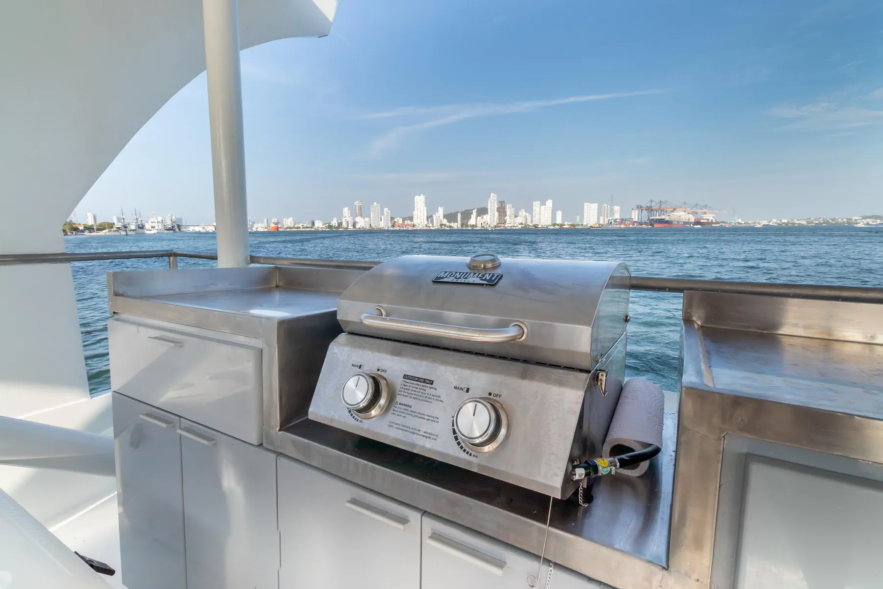 Outdoor grill and kitchen onboard Mavi Soul